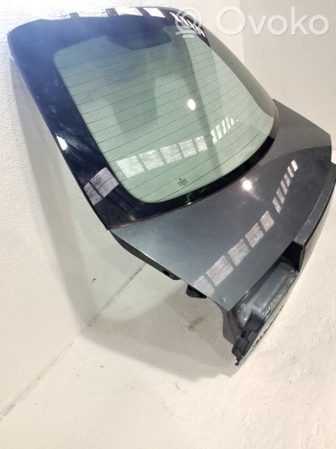 Tailgate/trunk/boot lid   8701V2
