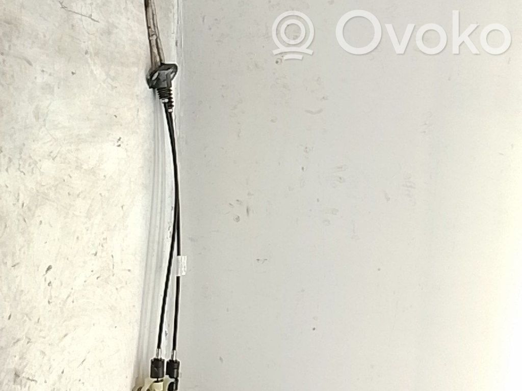 Volvo V40 Pavarų perjungimo traukė 