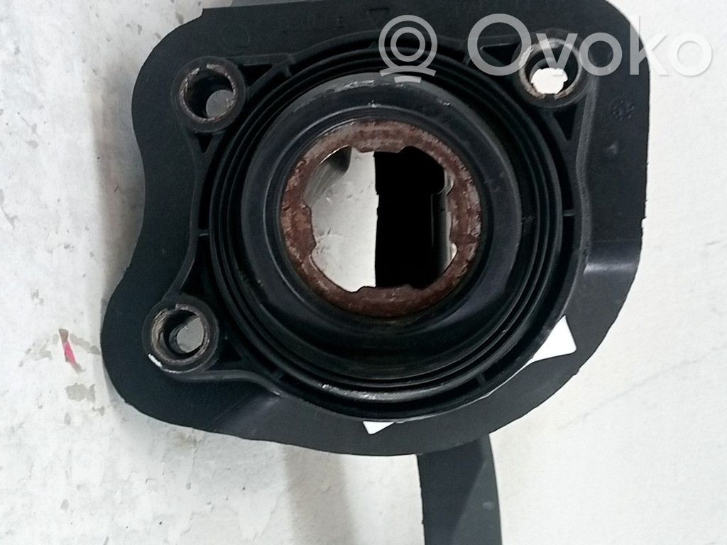 Pedal de embrague   9823113380