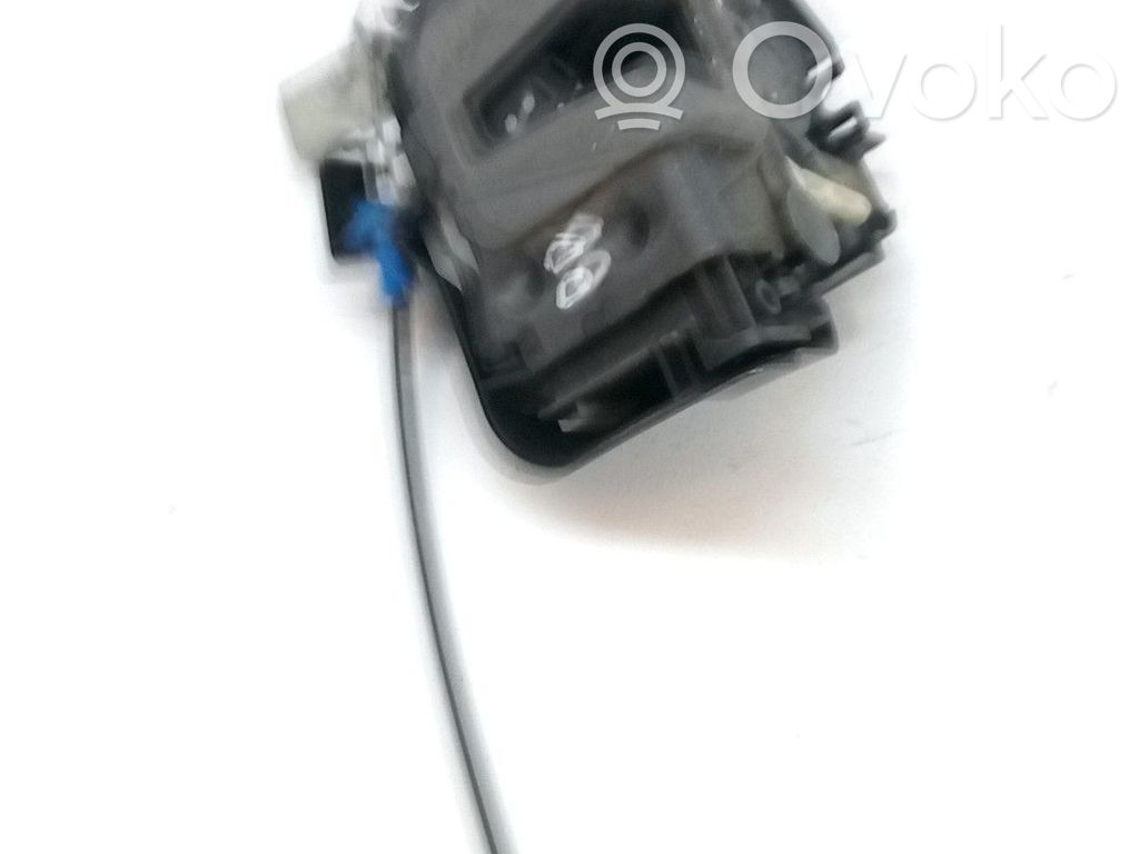 Ford Mondeo MK IV Etuoven lukko 