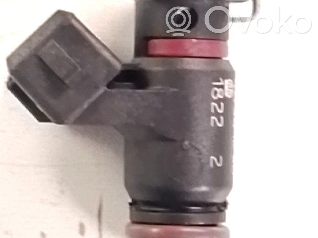 Polttoainesuutin   46341230