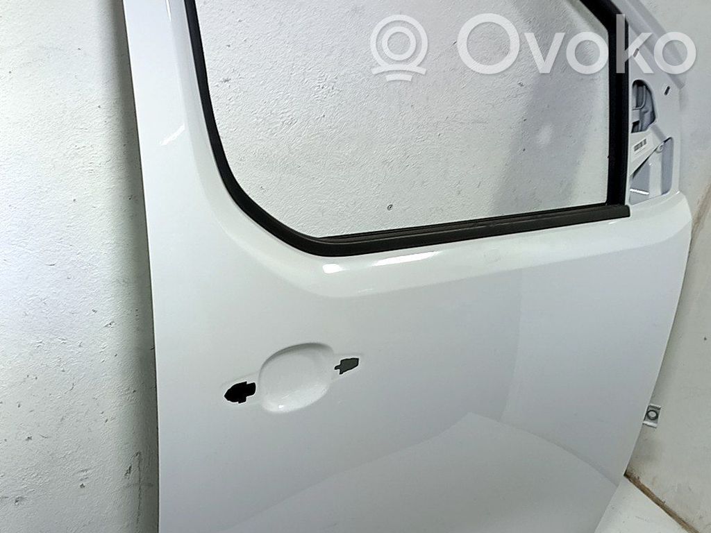 Front door   9853308880