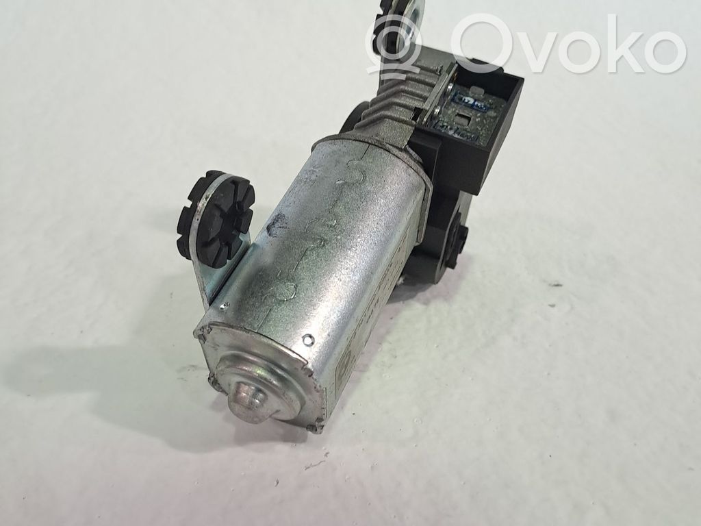 Motor del limpiaparabrisas trasero   61628361640,8361640