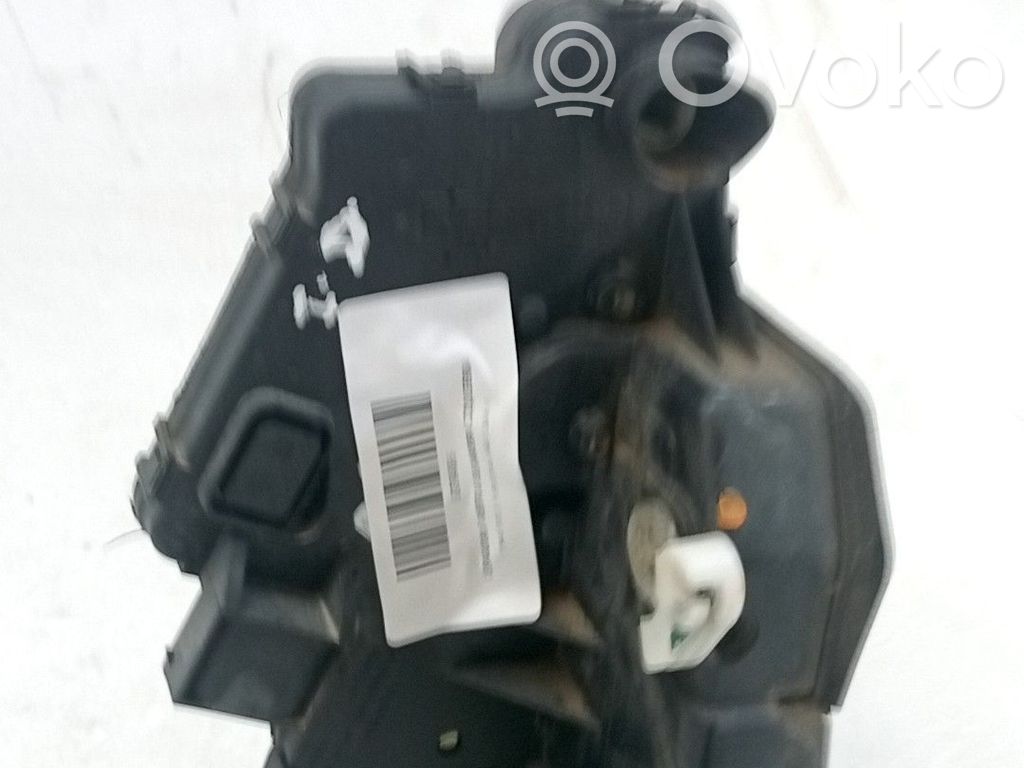 Etuoven lukko   51217011241