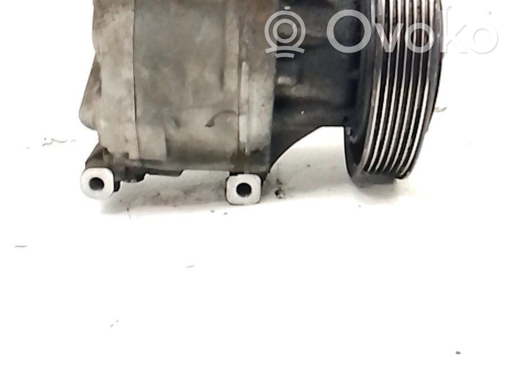 Compressore aria condizionata (A/C) (pompa)   8832052420