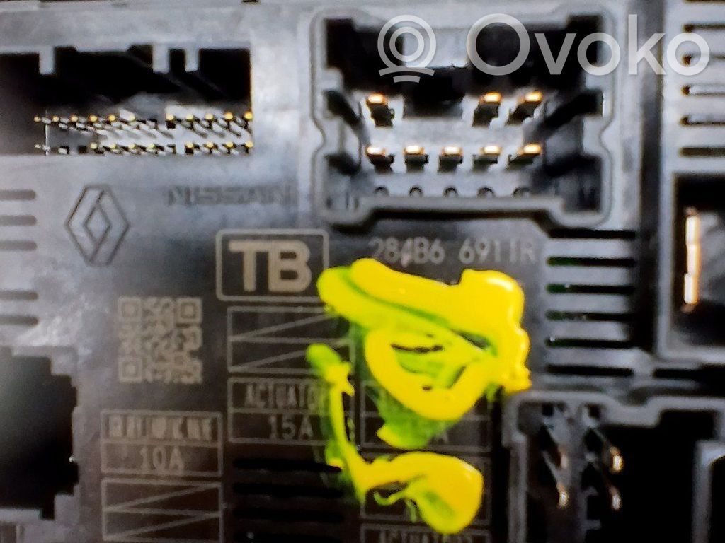 Módulo de fusible   284B66911R