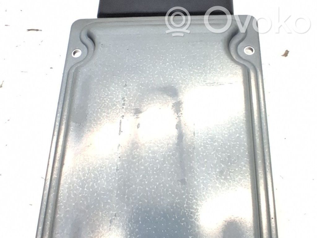 Unidad de control/módulo de carrocería central   9837909380