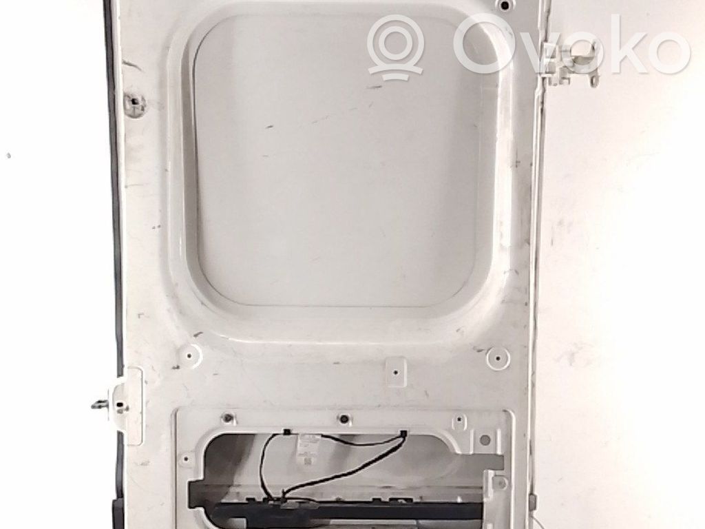Puerta trasera   1612597580