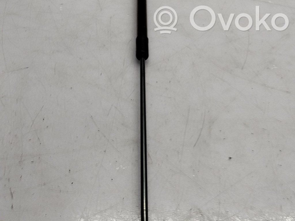 Volkswagen Golf VII Amortizor capotă motor 