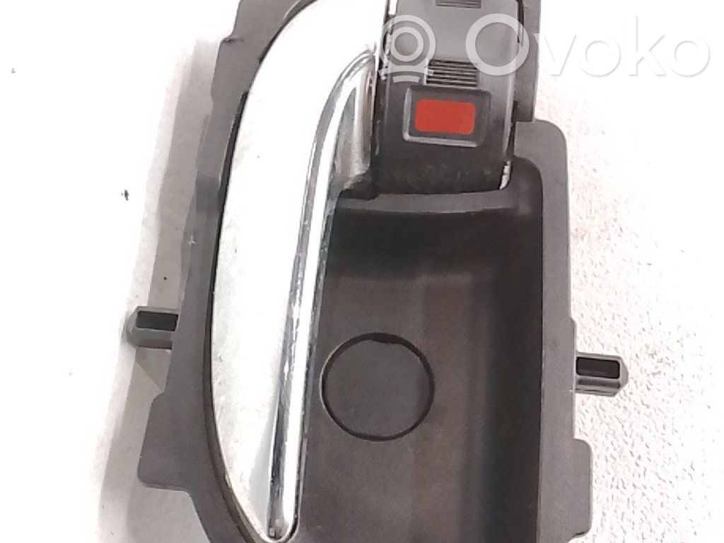 Toyota Aygo AB40 Manecilla interna puerta trasera