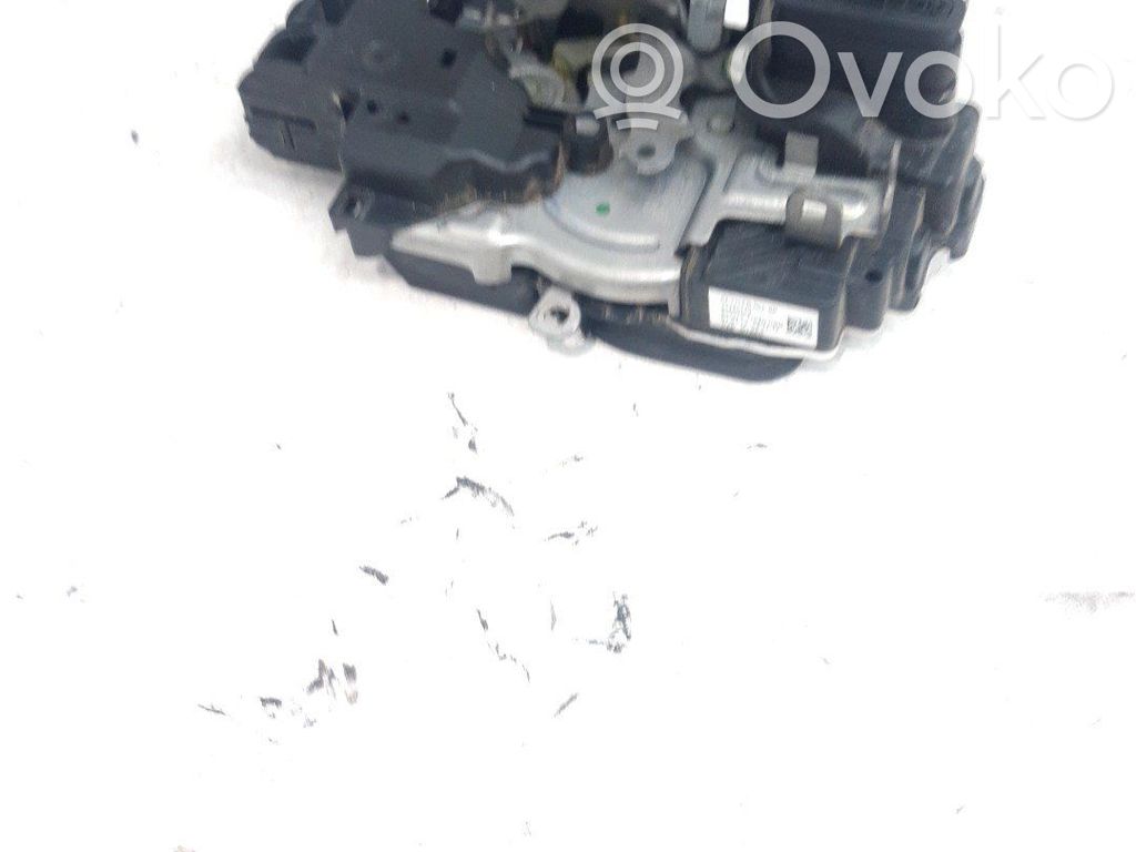 Cerradura de puerta delantera   31440389