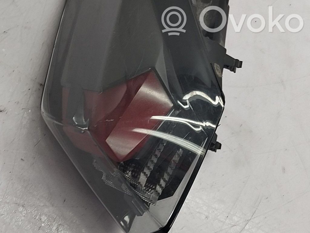 Peugeot 2008 I Bec lampă spate 