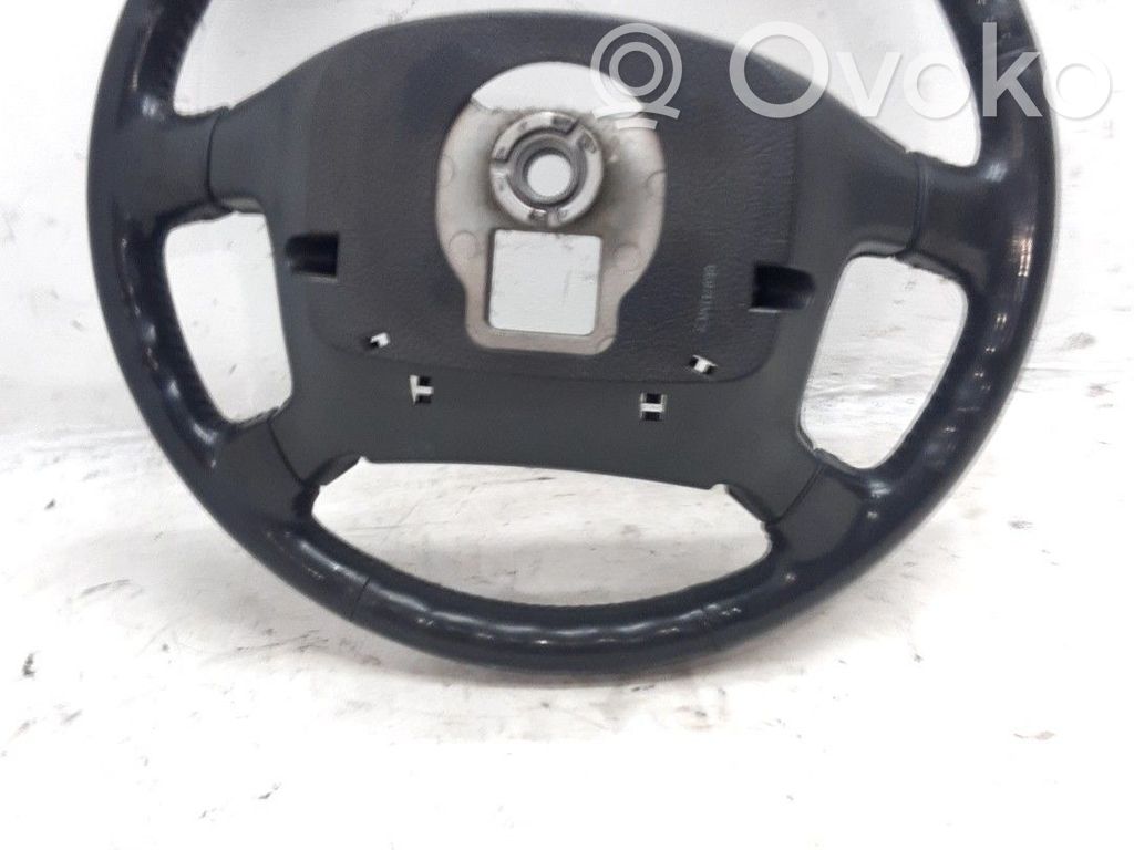 Volante   561003E200CQ