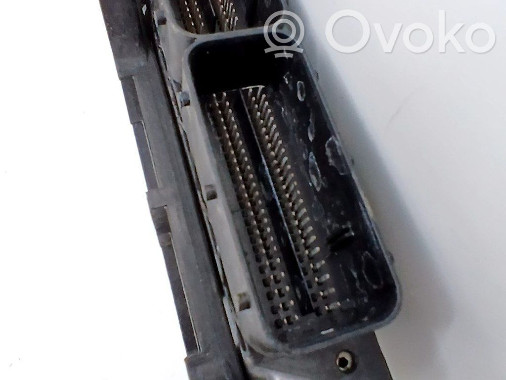 Unidad de control/módulo ECU del motor   A6461536679