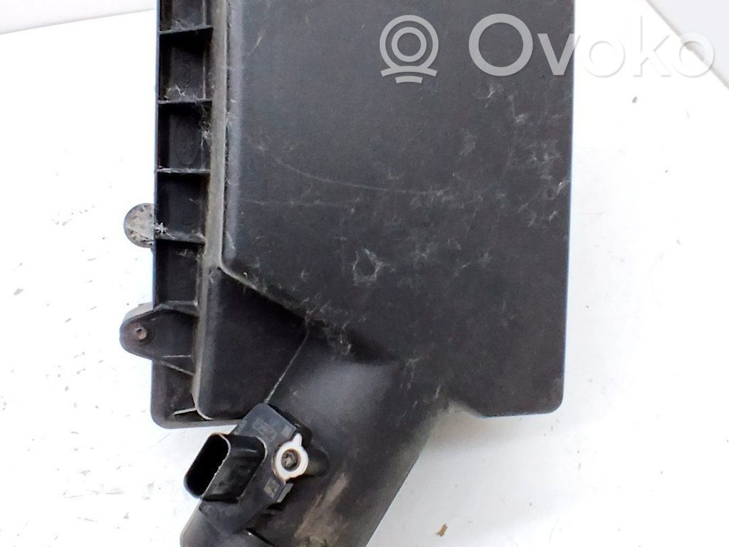 Luftfilterkasten   LR006073