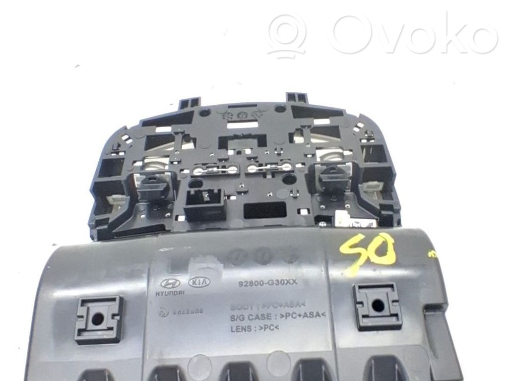 Hyundai i30 Consola de luz del techo 