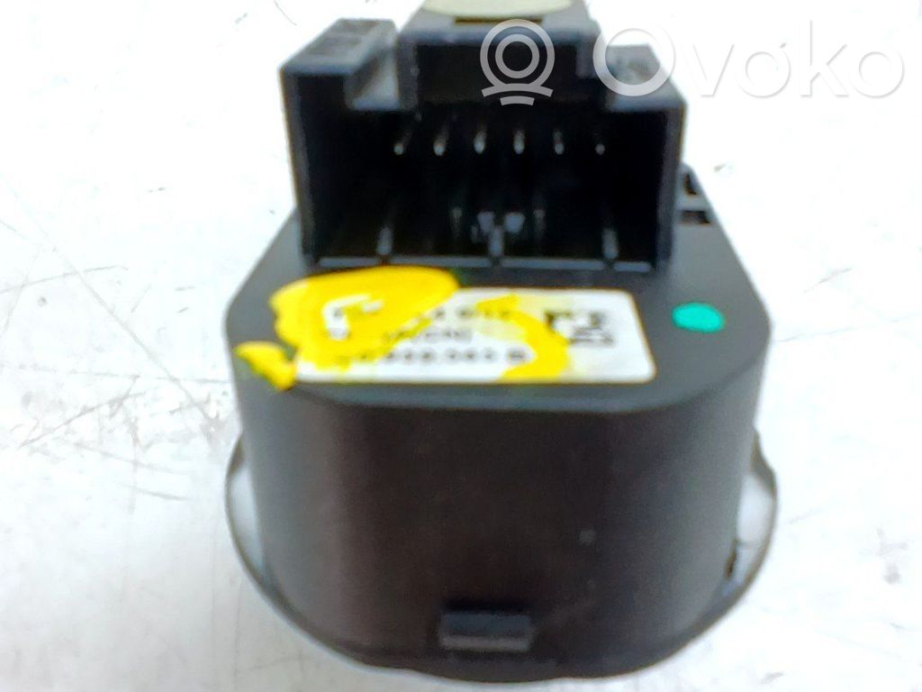 Skoda Octavia Mk2 (1Z) Interruptor del espejo lateral 
