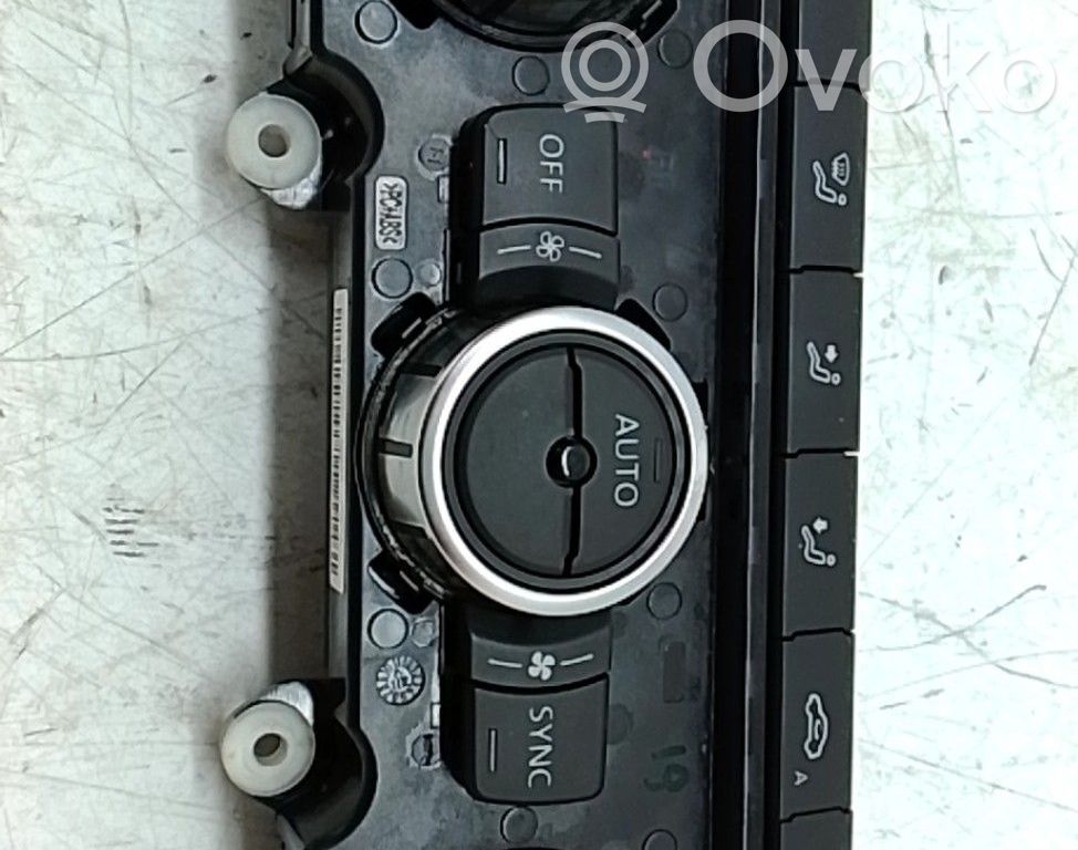Unitate control climatizare   3AA907044CJZJU