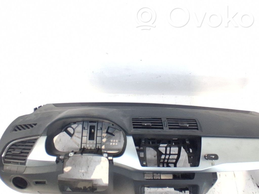 Skoda Fabia Mk1 (6Y) Panel de instrumentos