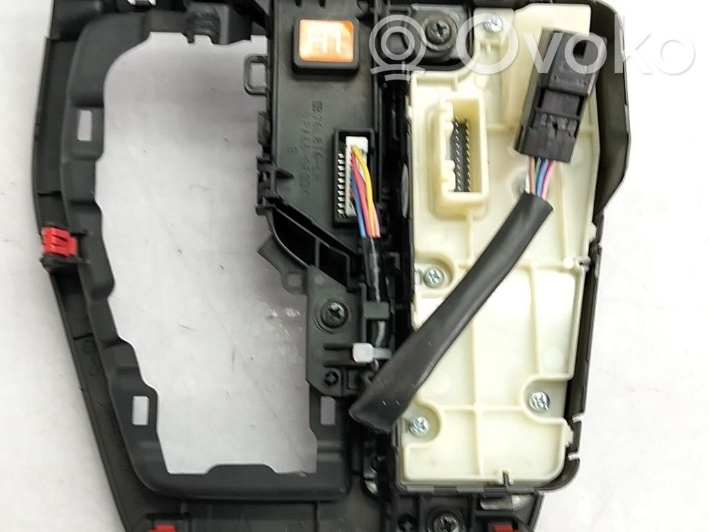 Toyota RAV 4 (XA40) Comutator frână parcare 