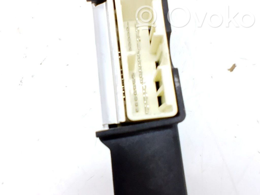Unidad de control/módulo de carrocería central   330845JK0A