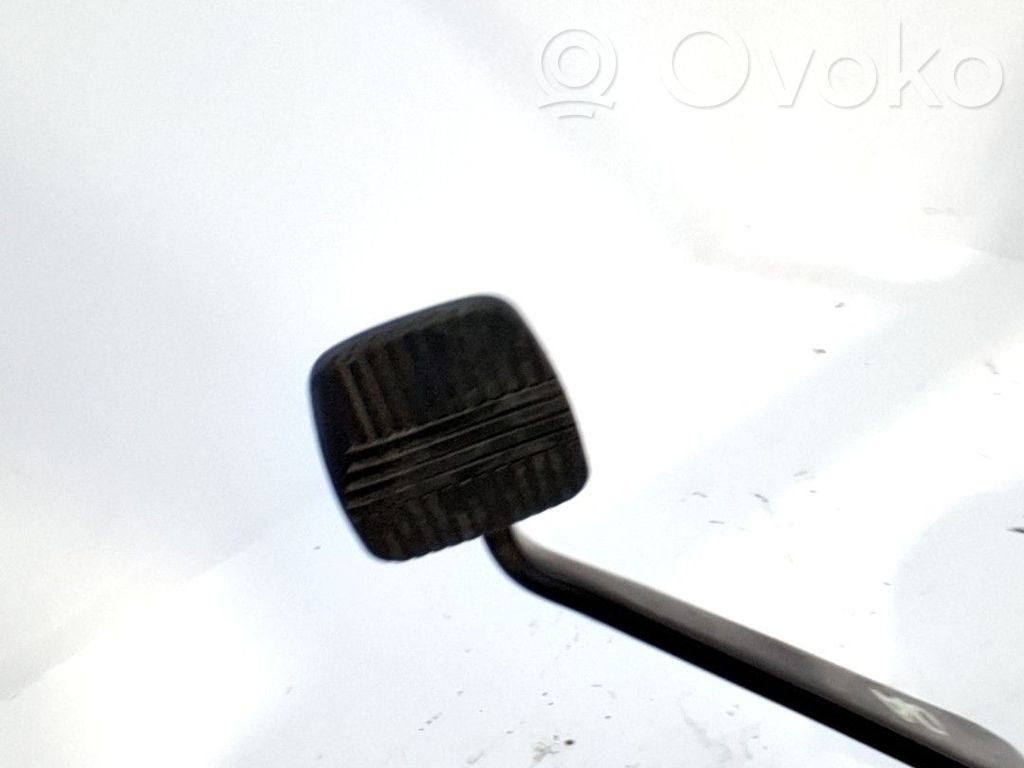 Pedal de freno   465016KM0A