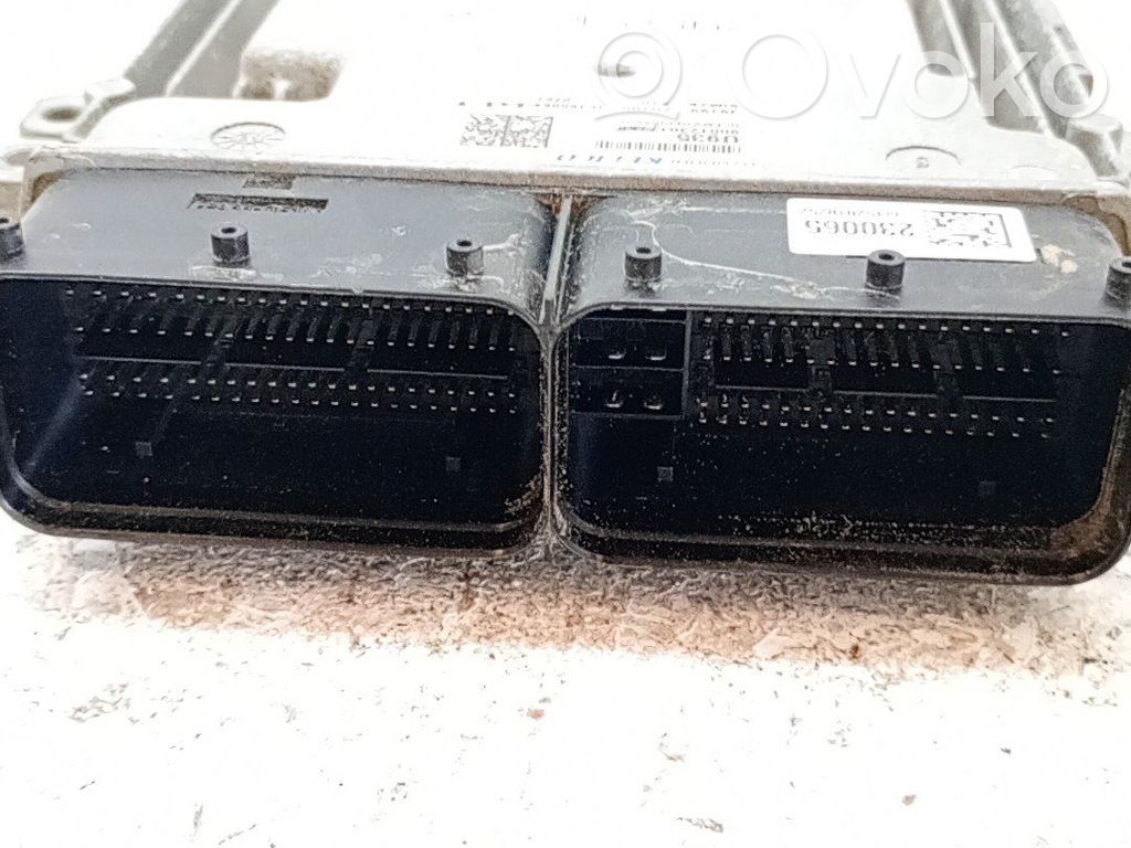 Unidad de control/módulo ECU del motor   391002U356