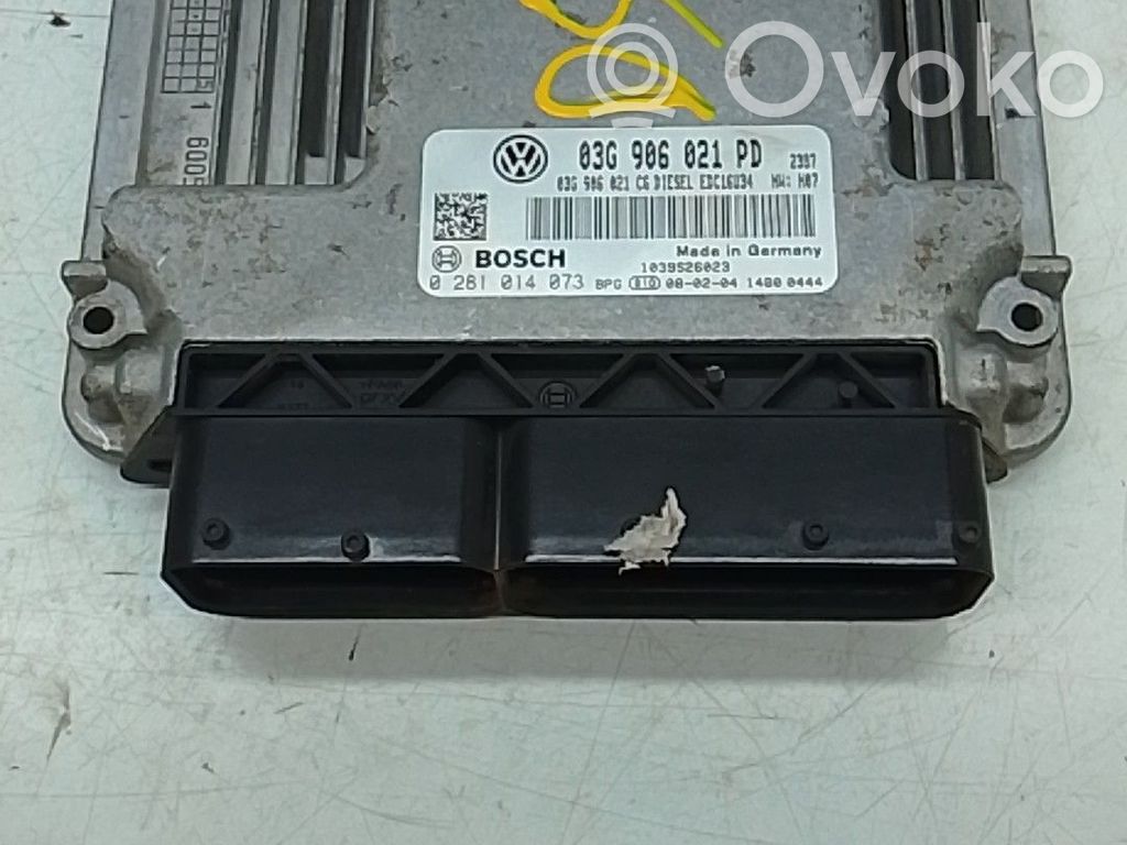 Unidad de control/módulo ECU del motor   3G906021PD