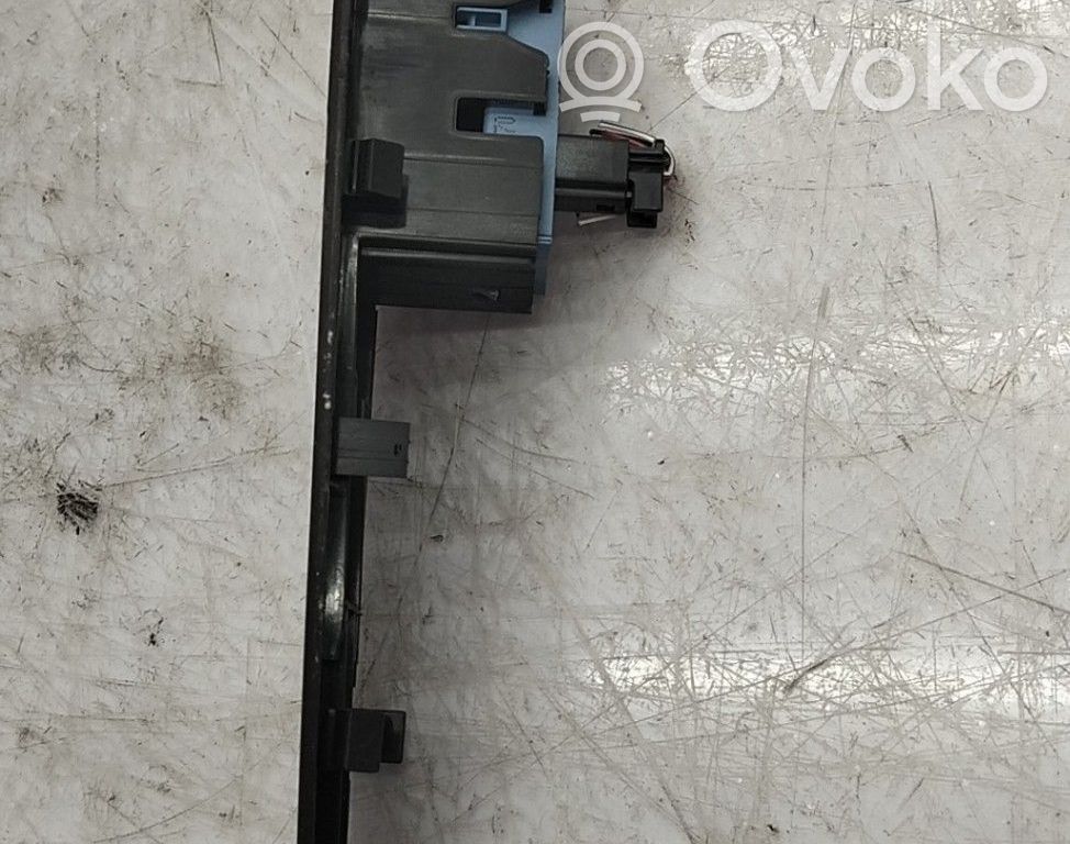 Toyota Avensis T270 Interruttore di controllo dell’alzacristalli elettrico