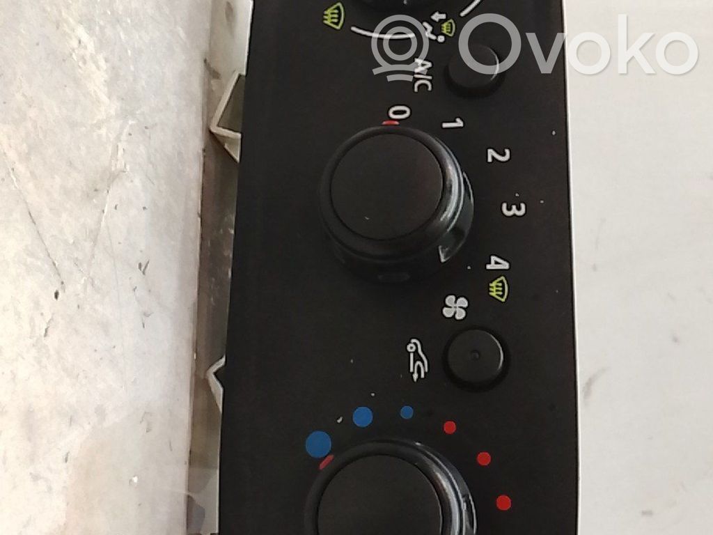 Opel Vivaro Unitate control climatizare 
