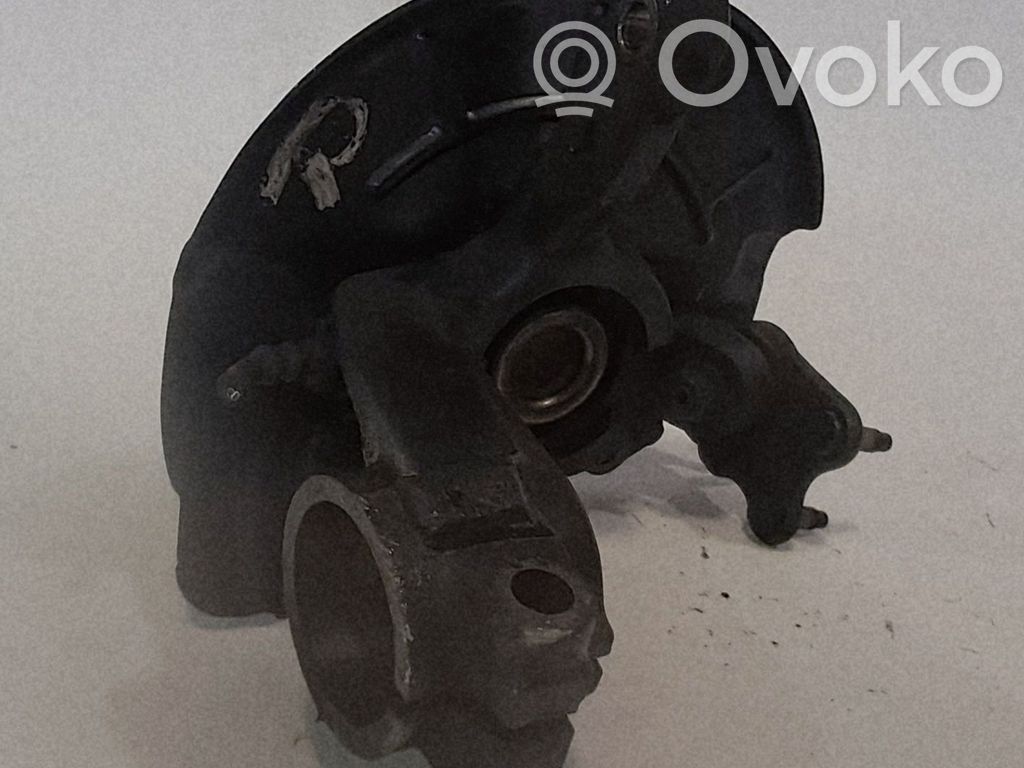 Skoda Rapid (NH) Fuso a snodo con mozzo ruota anteriore