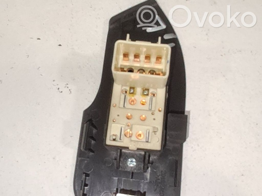 Chevrolet Captiva Interrupteur commade lève-vitre 