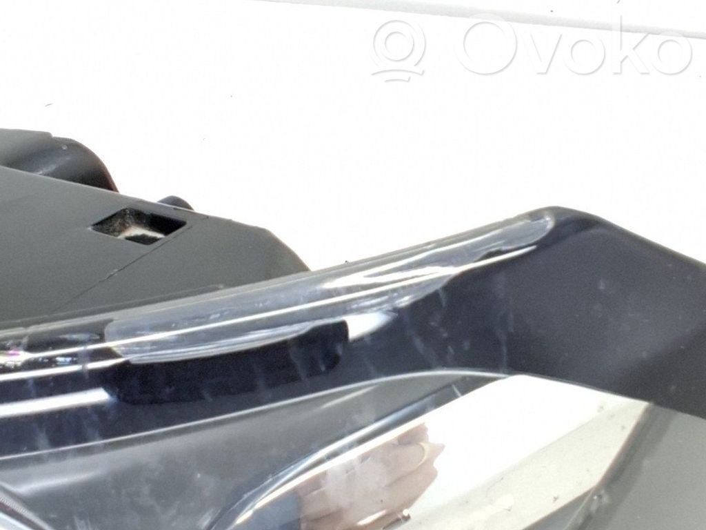 Lámpara de faros/luces traseros   9678271380