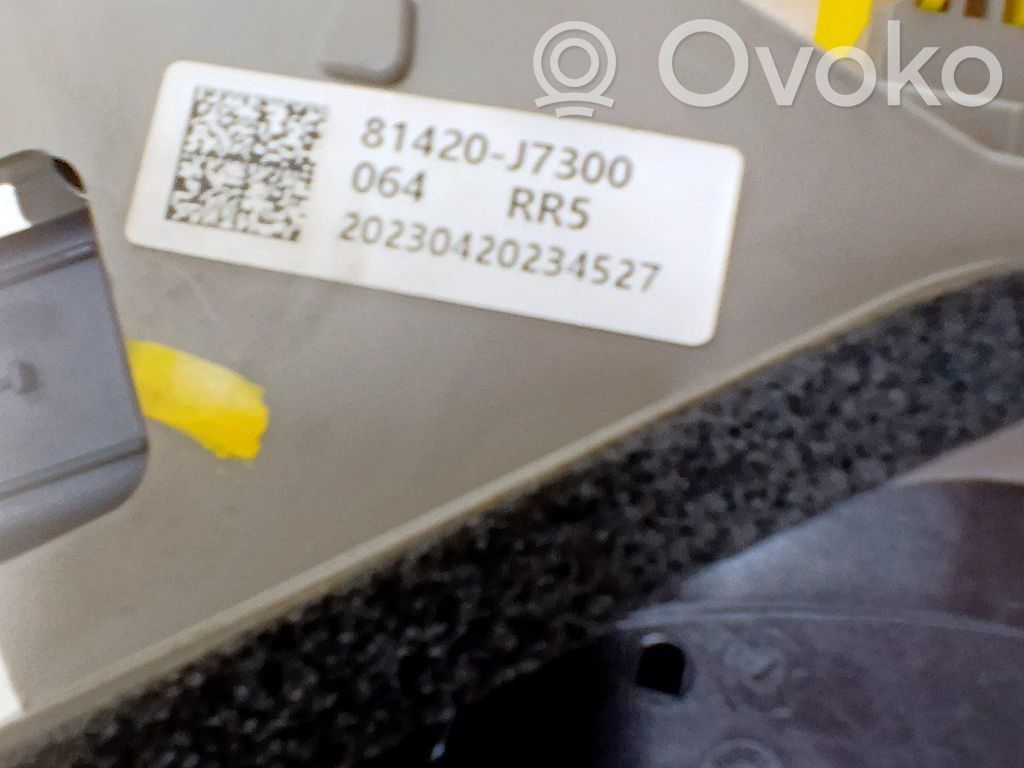 Zamek drzwi tylnych   81420J7300