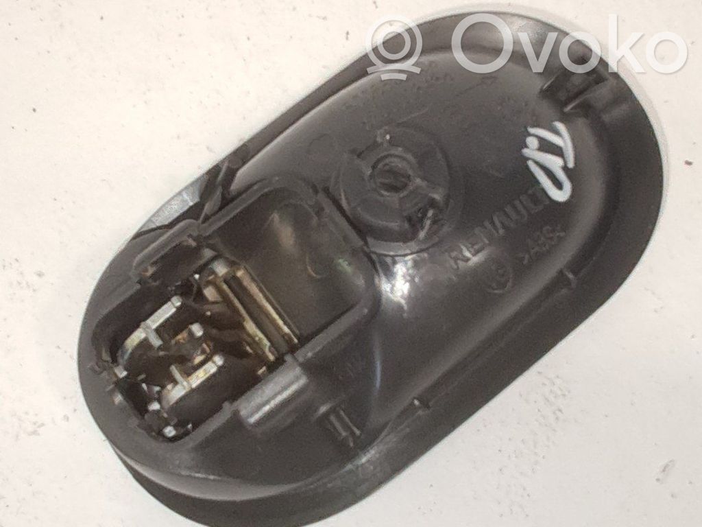 Mâner interior ușă spate   8200028486