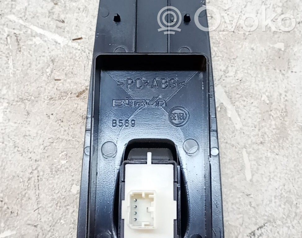Comutator comandă geamuri electrice   735739815