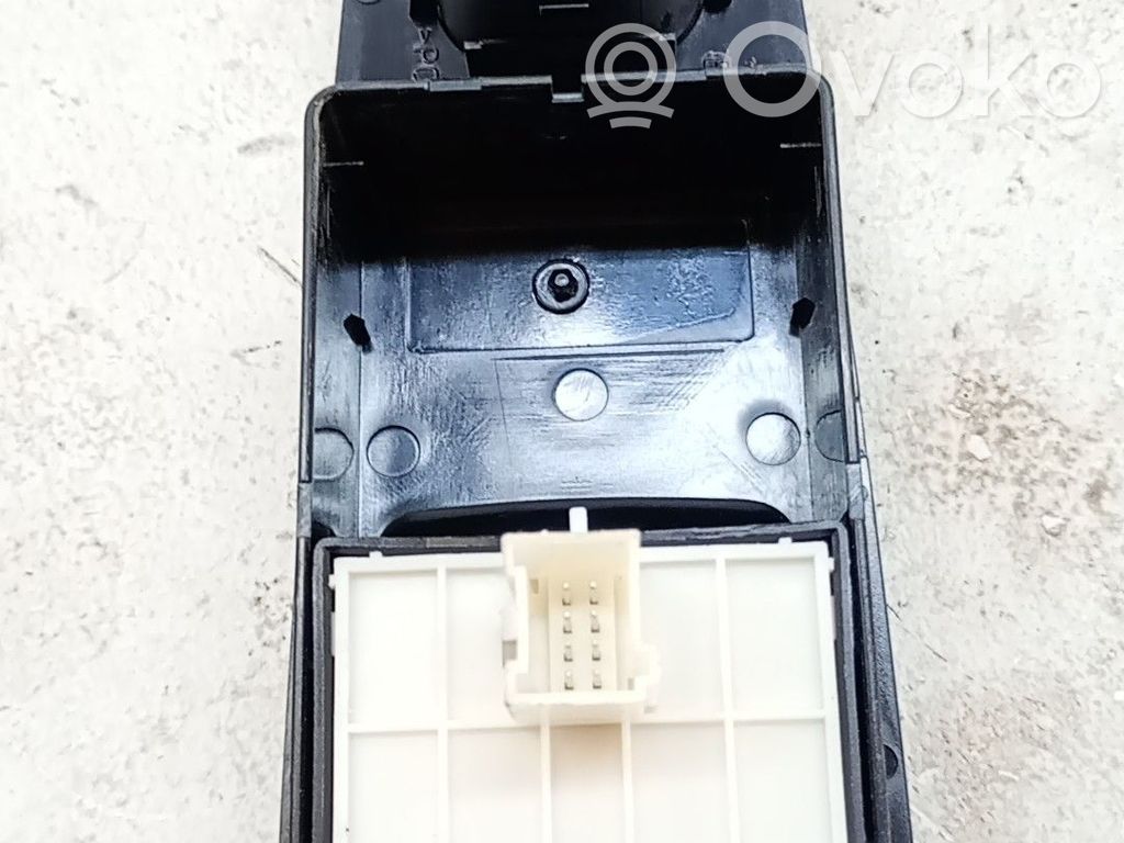Fiat Ducato Przyciski szyb 