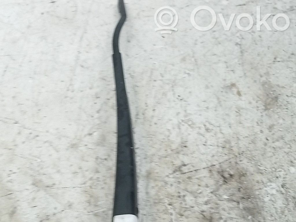 Toyota Yaris Braccio della spazzola tergicristallo anteriore 