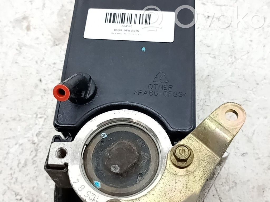 Bomba de dirección hidráulica   6654601080