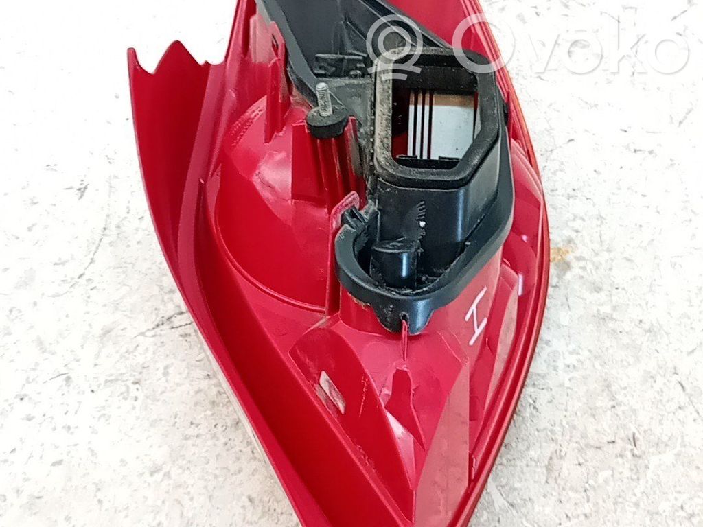 Bec lampă spate   6350Y7