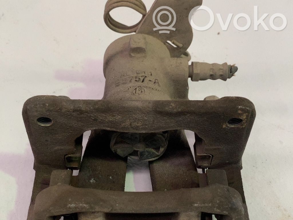 Caliper del freno trasero   95517074
