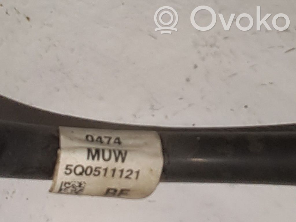 Feder vorne   5Q0511121BF