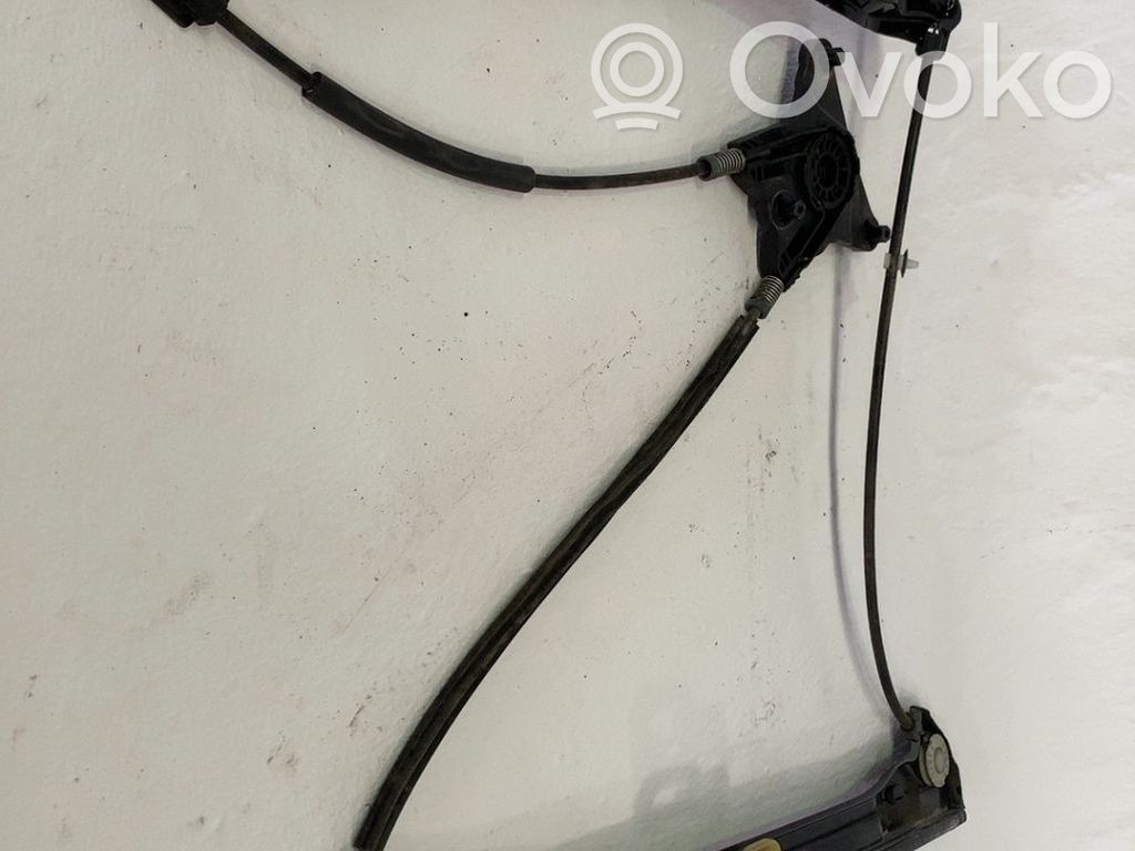 Skoda Rapid (NH) Alzacristalli elettrico della portiera anteriore