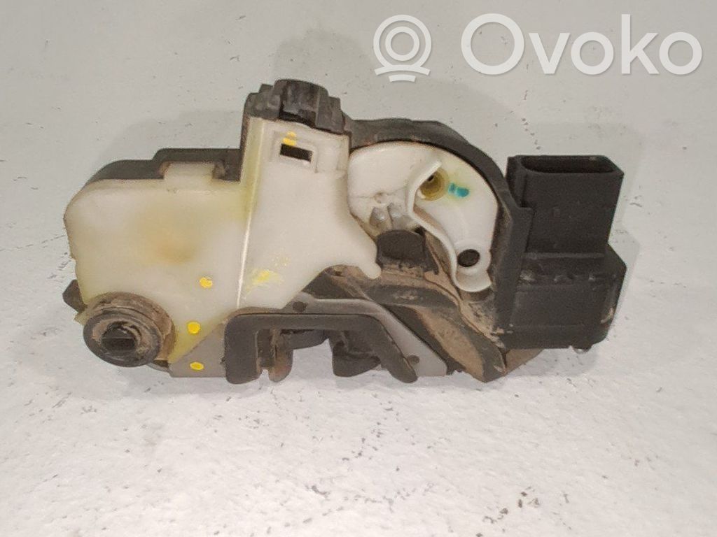 Opel Astra J Încuietoare ușă spate 