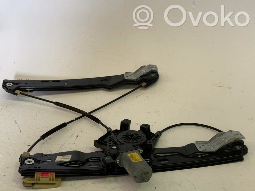Regulador de ventanilla eléctrico de puerta delantera   LR067998