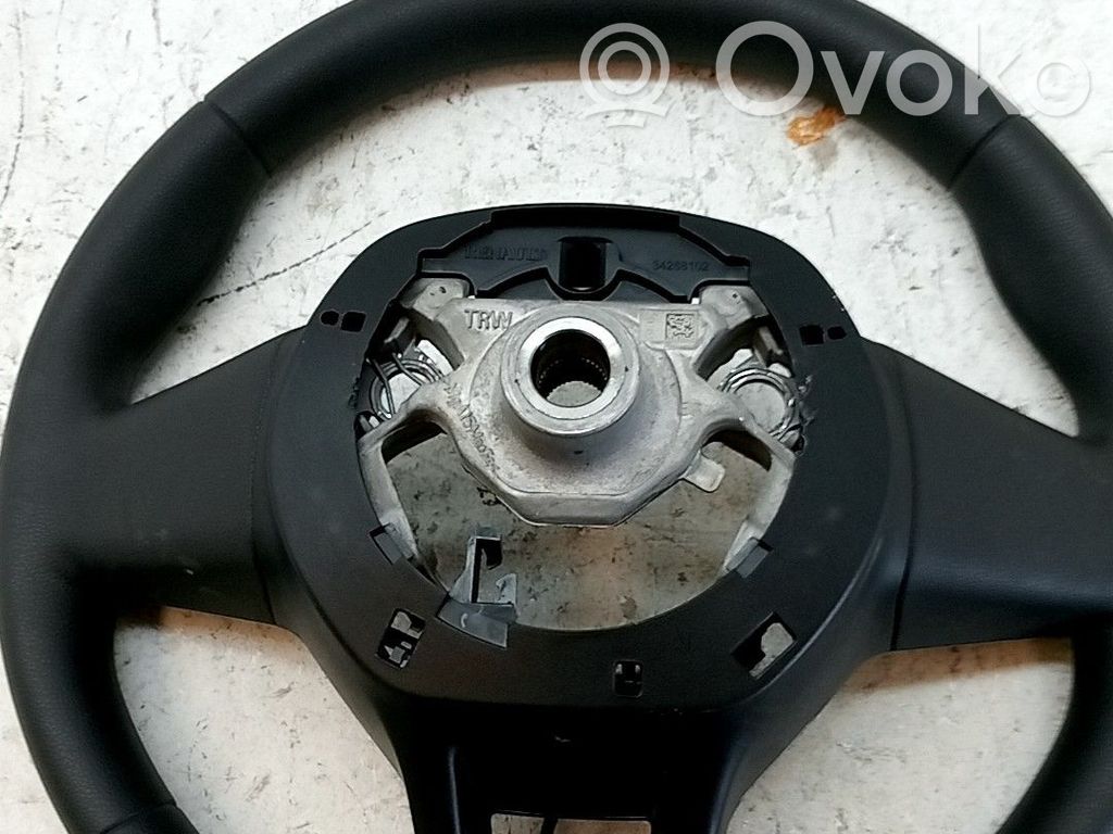 Volante   484004585R