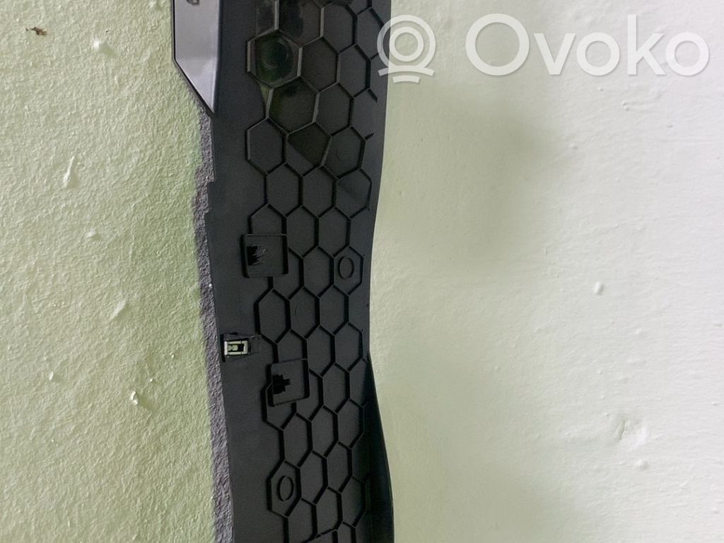 Moldura del panel   576863045A