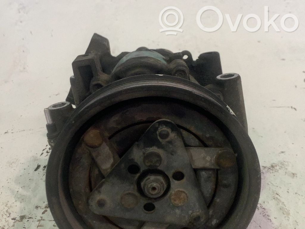 Renault Kangoo I Compressore aria condizionata (A/C) (pompa)
