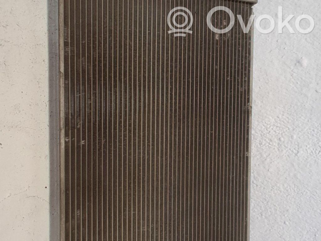Opel Astra J Radiator lichid răcire 