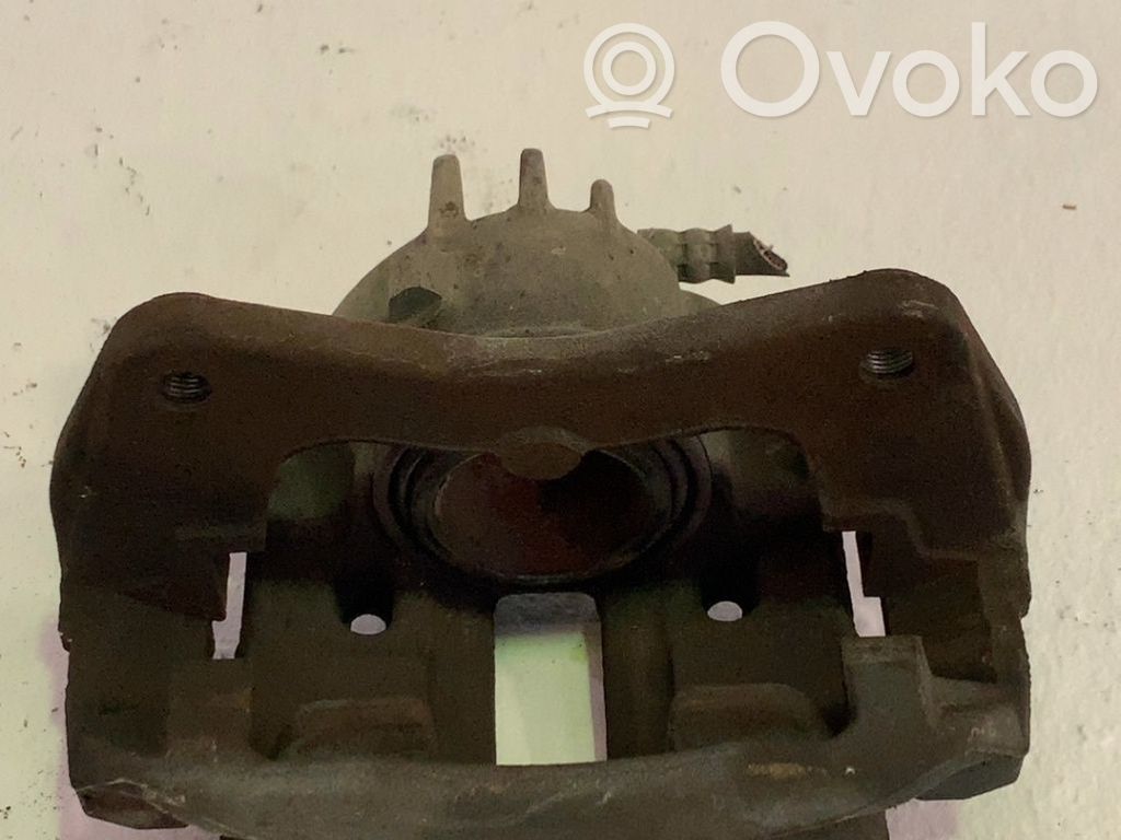 Volvo S40, V40 Pinza del freno anteriore
